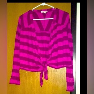 Size medium Aeropostale long sleeved cardigan